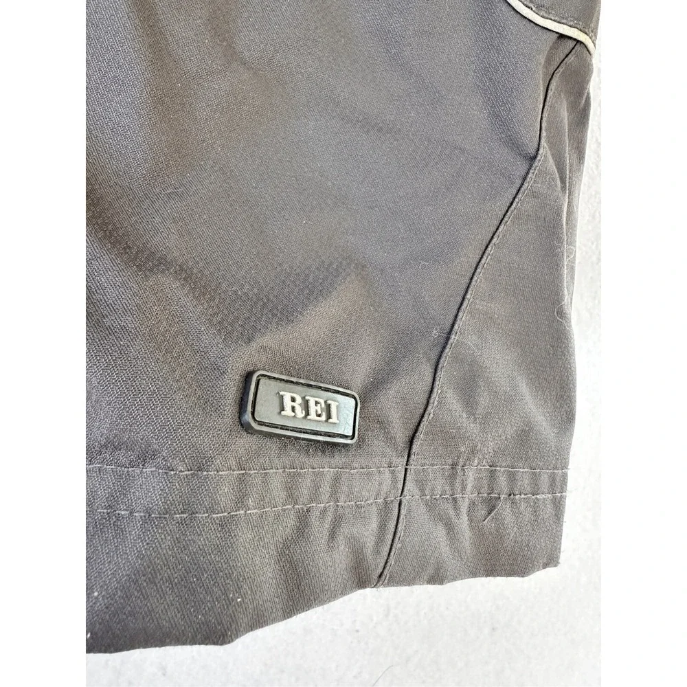REI Hooded Kid's Rain Jacket Size S (8) Nylon Outdoors Boys Yellow Gray